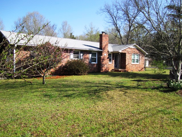 280 Hazel Drive, Clinton, SC 29325