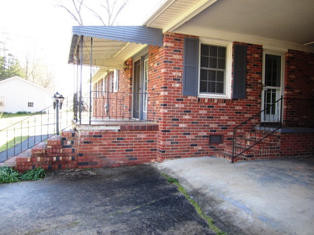 280 Hazel Drive, Clinton, SC 29325