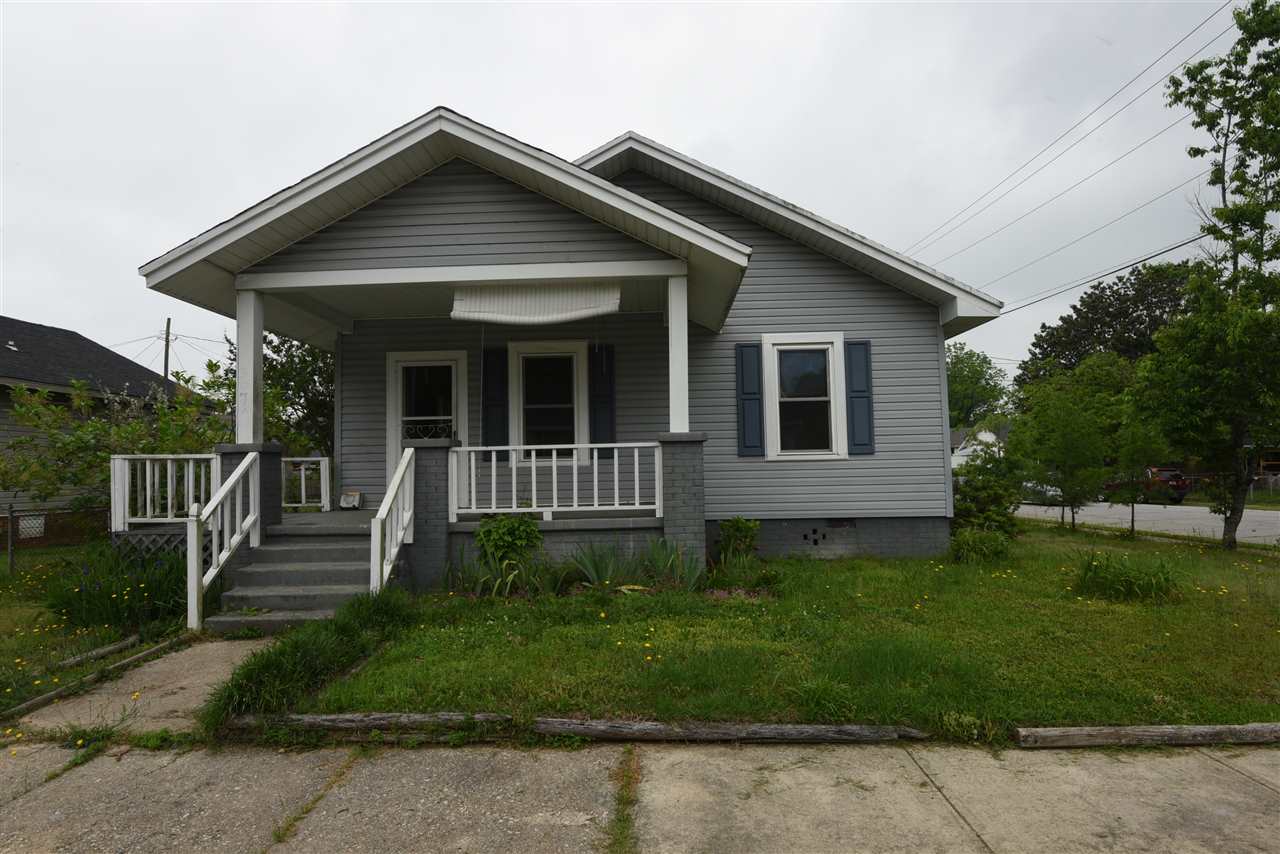 307 Gordon Street, Clinton, SC 29325