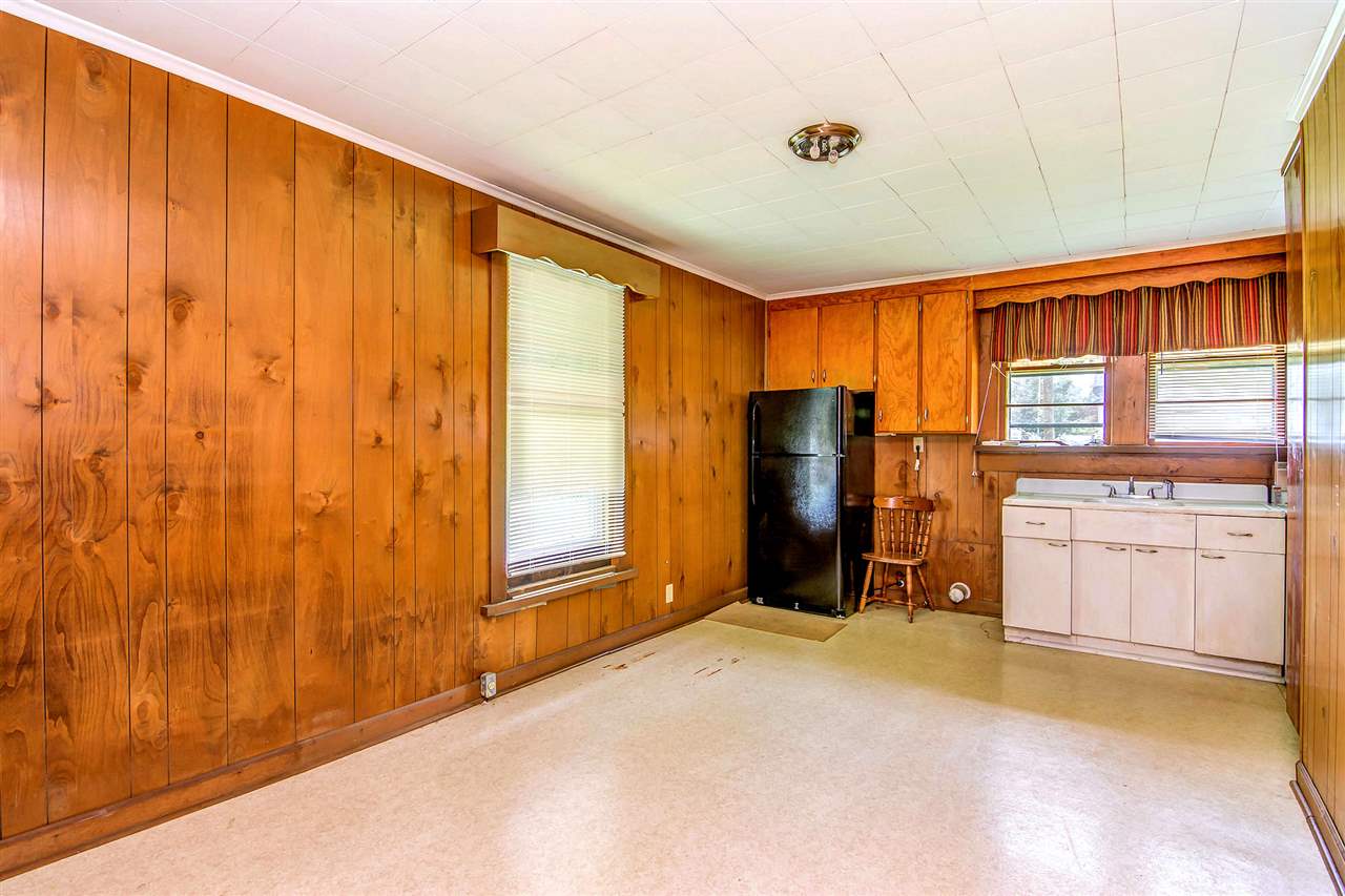 231Oak Street, Clinton, SC 29325