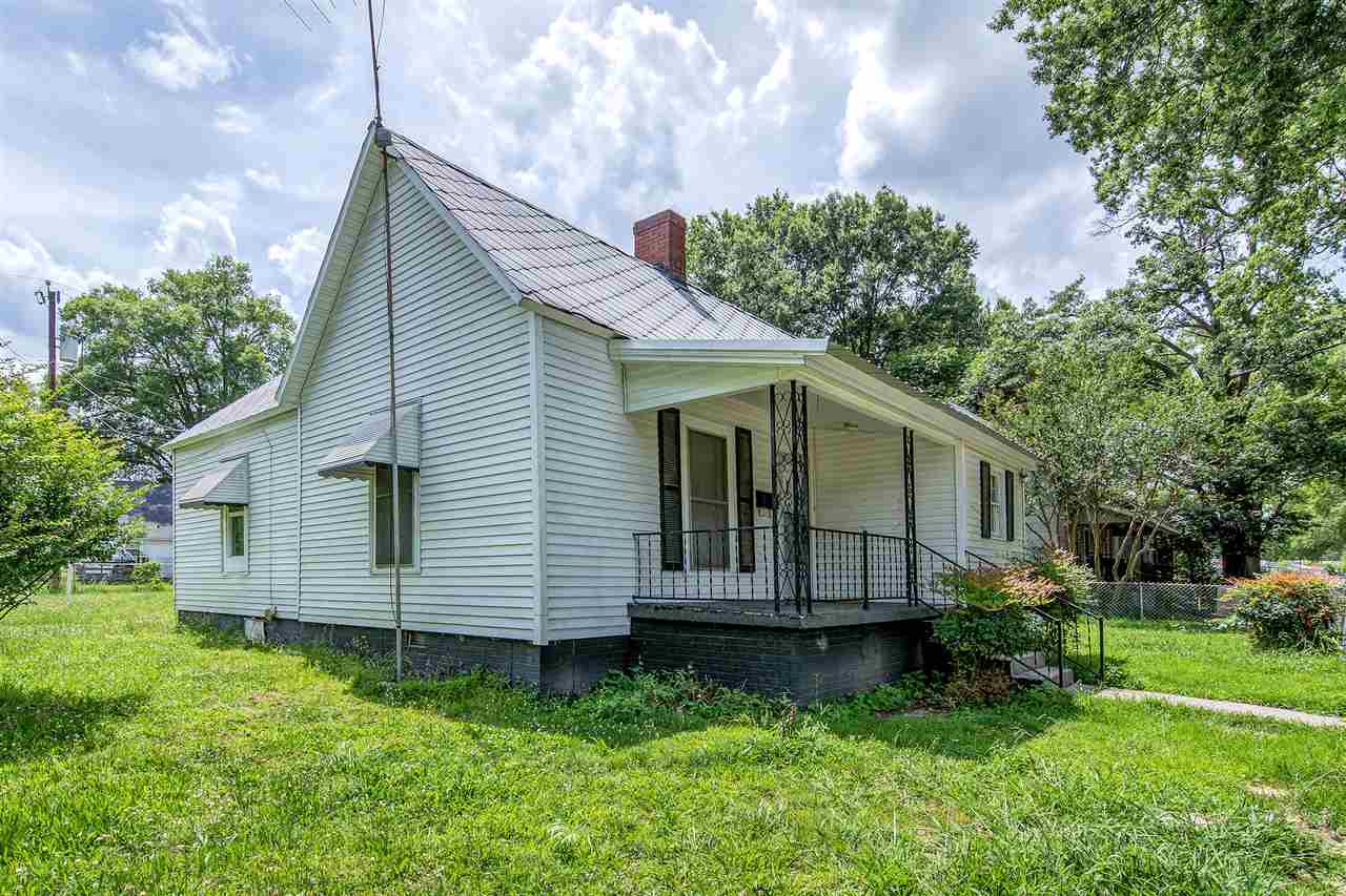231Oak Street, Clinton, SC 29325