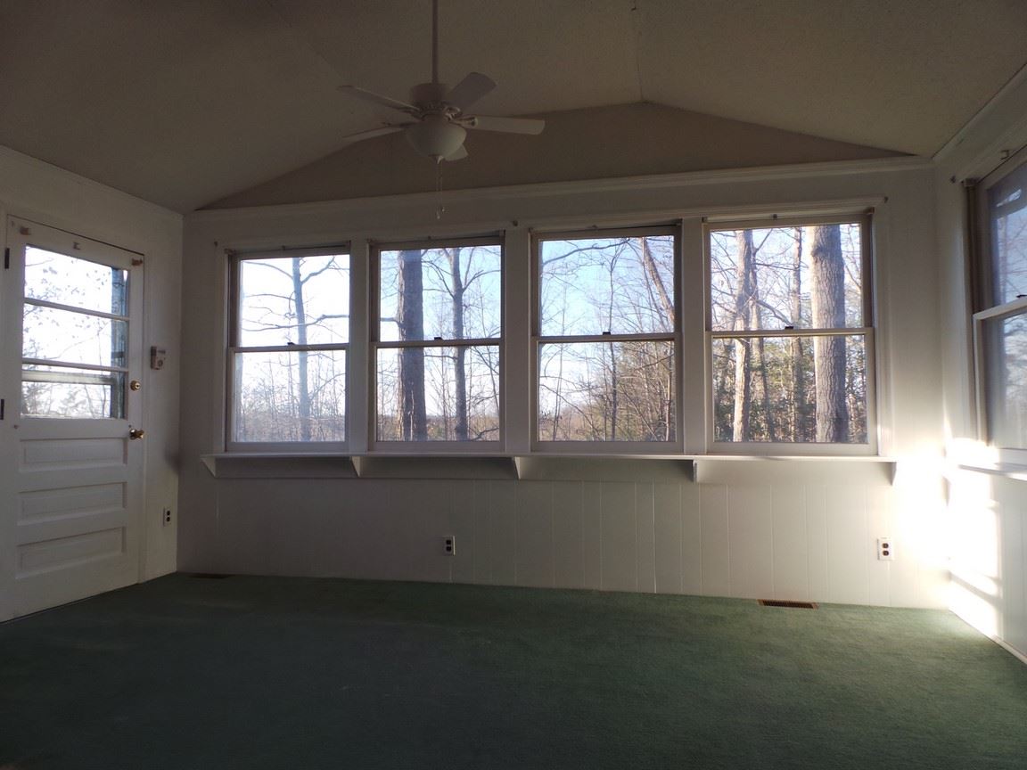 1806 Ford Rd, Gaffney, SC 29340