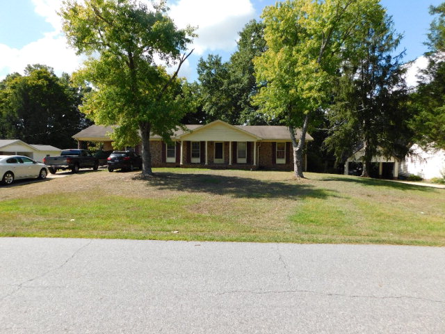 120 Robinhood Lane, Gaffney, SC 29340