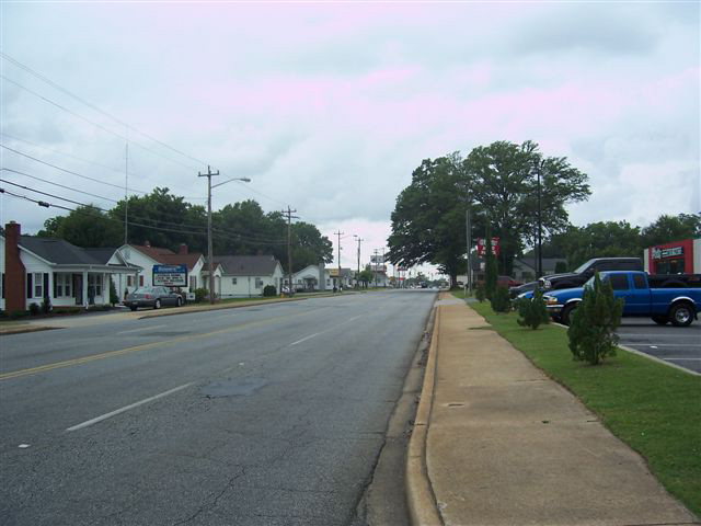 504 Floyd Baker Blvd, Gaffney, SC 29340