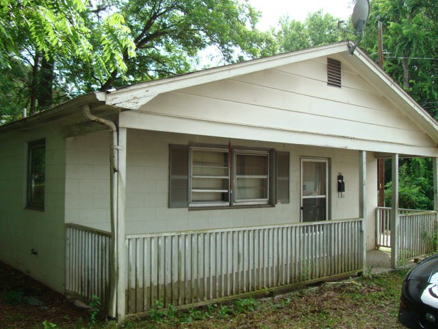 114 Bryant St, Gaffney, SC 29341