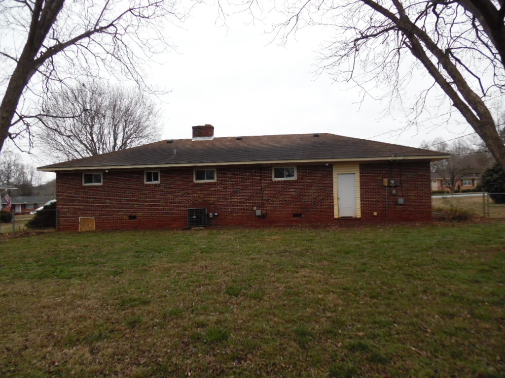 3 Clover StInman, SC, 29349Spartanburg County