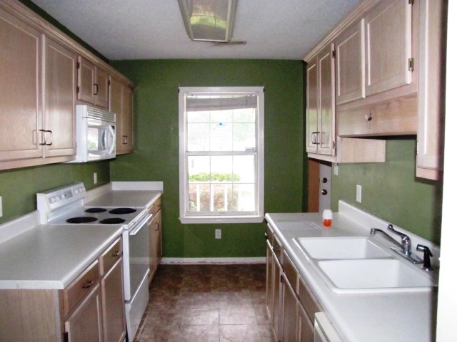 205 Red Canyon DrMoore, SC, 29369Spartanburg County