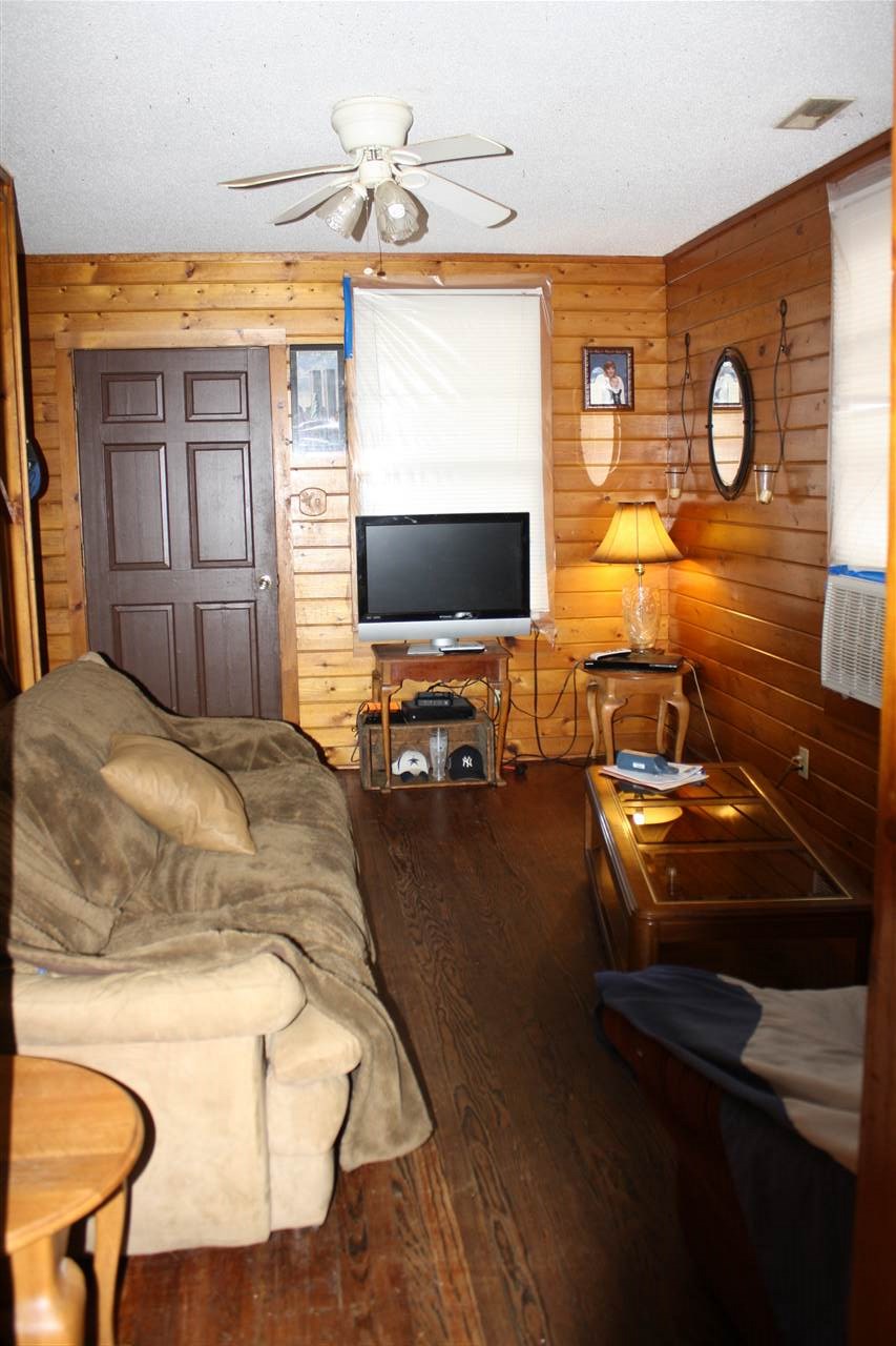 11Poplar Street, Startex, SC 29377