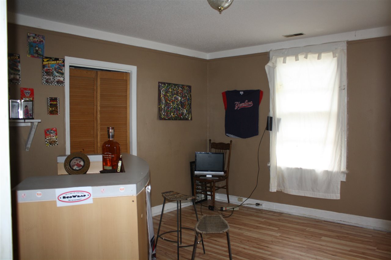 11Poplar Street, Startex, SC 29377