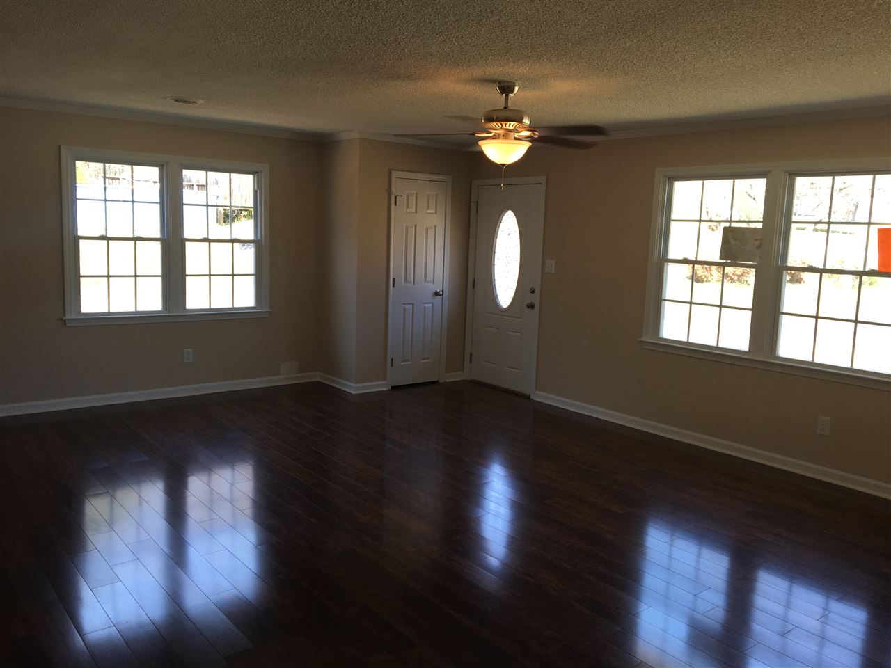 6 Northfield Ct, Wellford, SC 29385