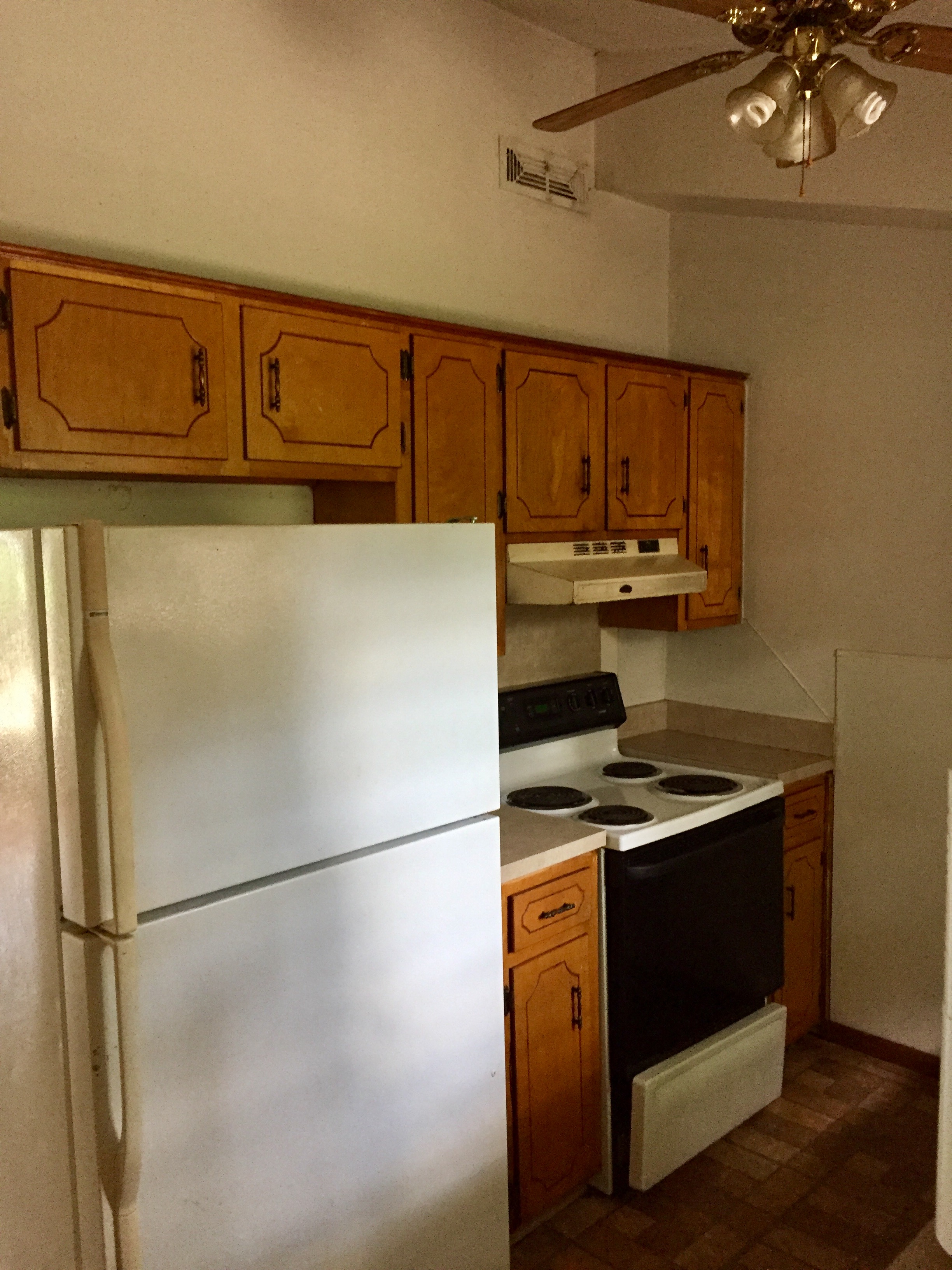 2616 Clara LnNorth Charleston, SC, 29406Charleston County