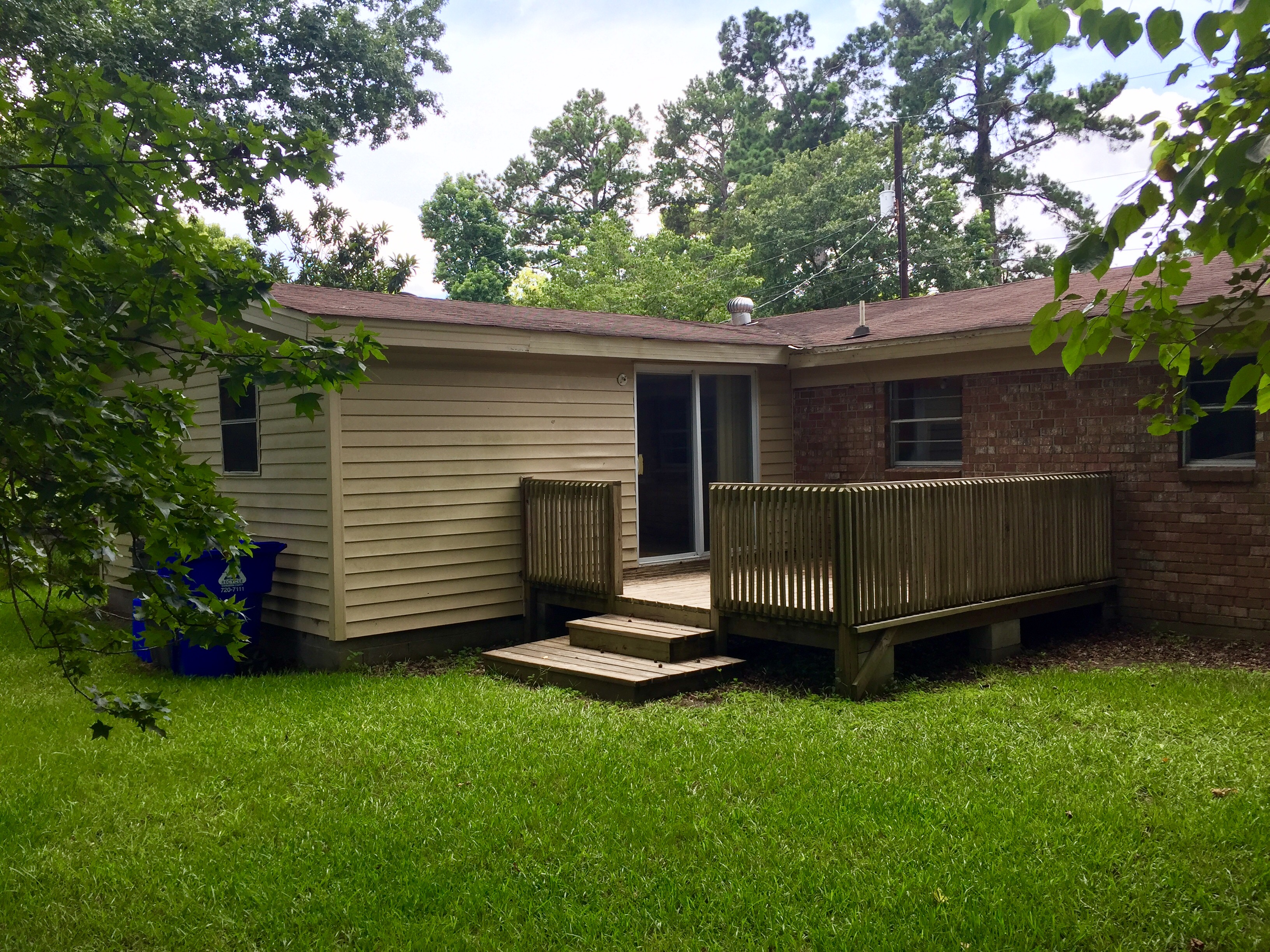 2616 Clara LnNorth Charleston, SC, 29406Charleston County