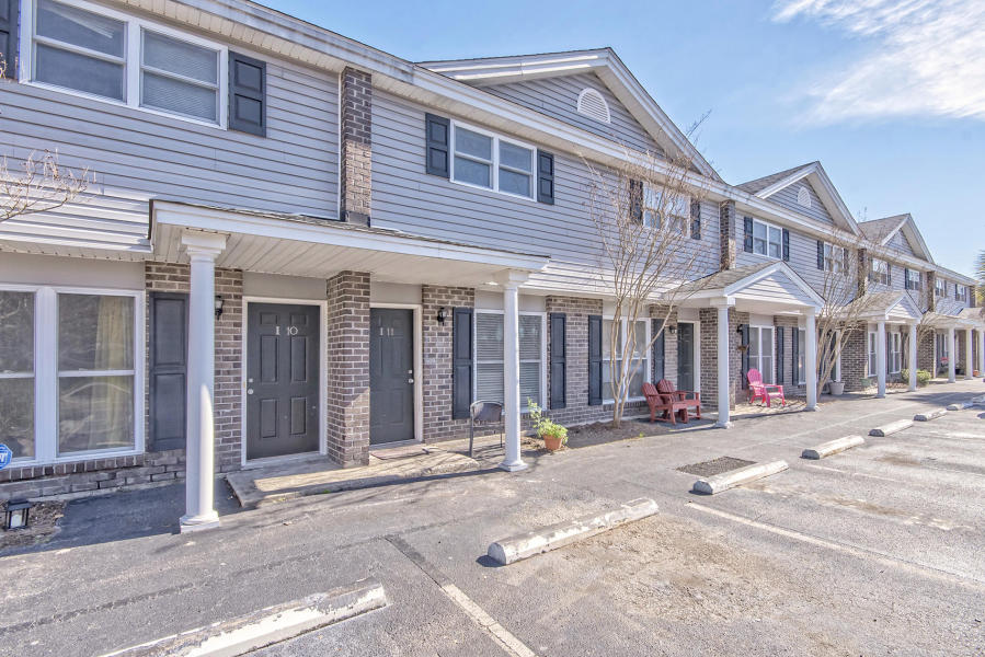 1713 Boone Hall Dr, Charleston, SC 29407