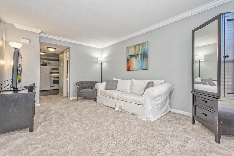 1713 Boone Hall Dr, Charleston, SC 29407