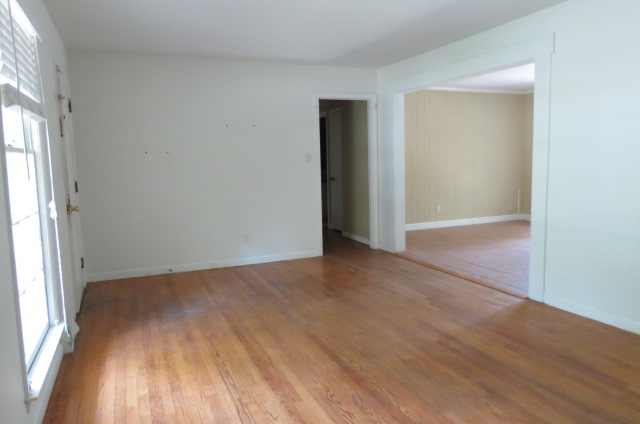 34 Heathwood DrCharleston, SC, 29407Charleston County