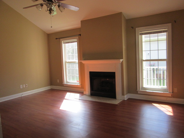 217 Hanahan Plantation CirNorth Charleston, SC, 29410Berkeley County