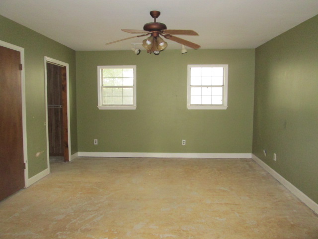 1010 E Recess RdHanahan, SC, 29410Berkeley County