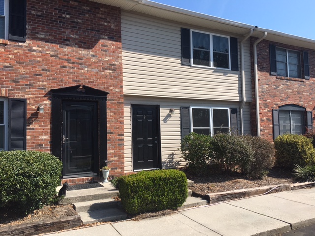 415 Parkdale Drive 13-D, Charleston, SC 29414