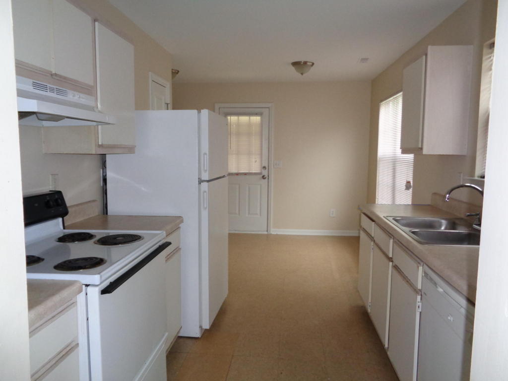 4044 Cedars Parkway, North Charleston, SC 29420