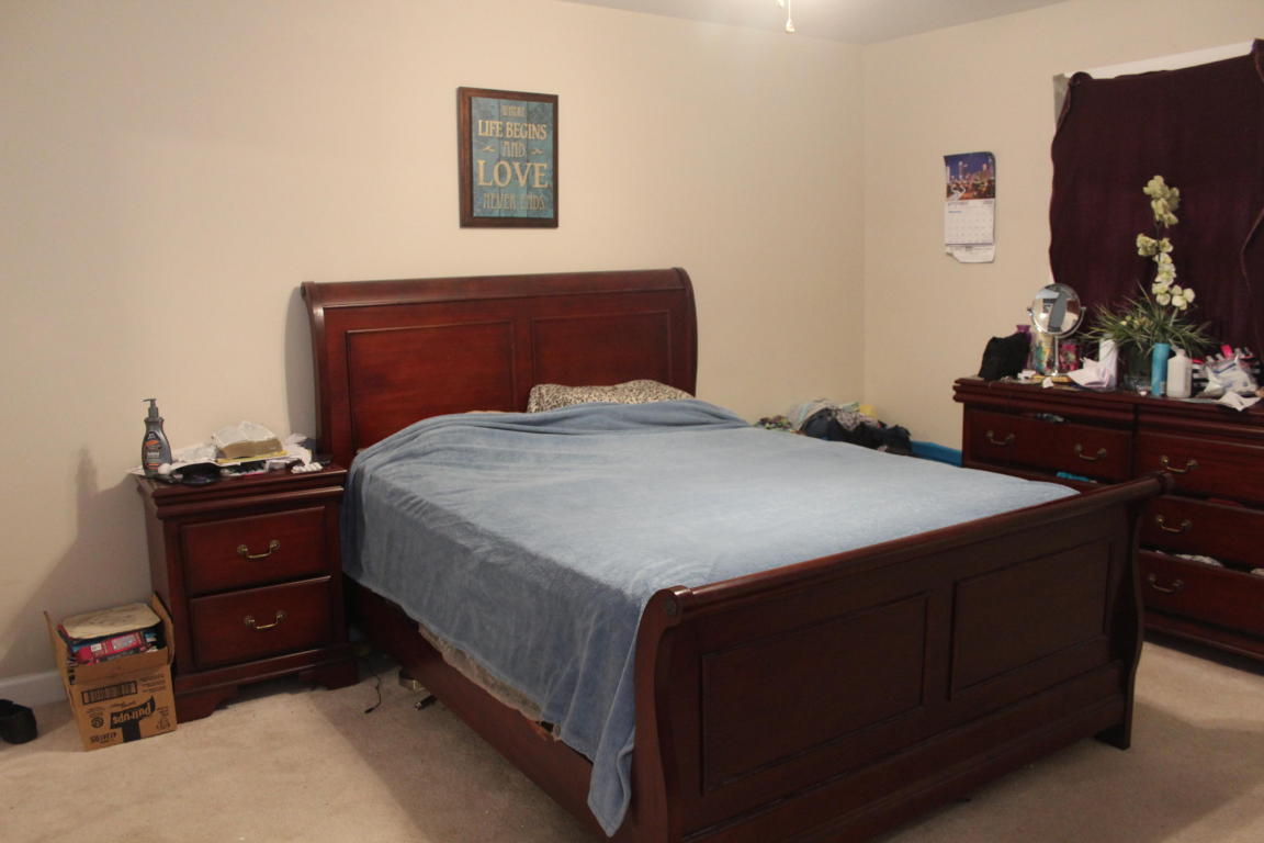 304 Piney Grove Road, Cross, SC 29436