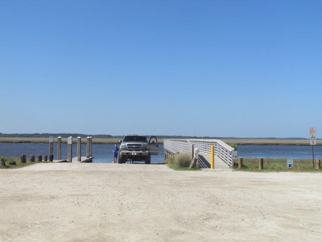 1864 Bligen Parker Ln, Edisto Island, SC 29438