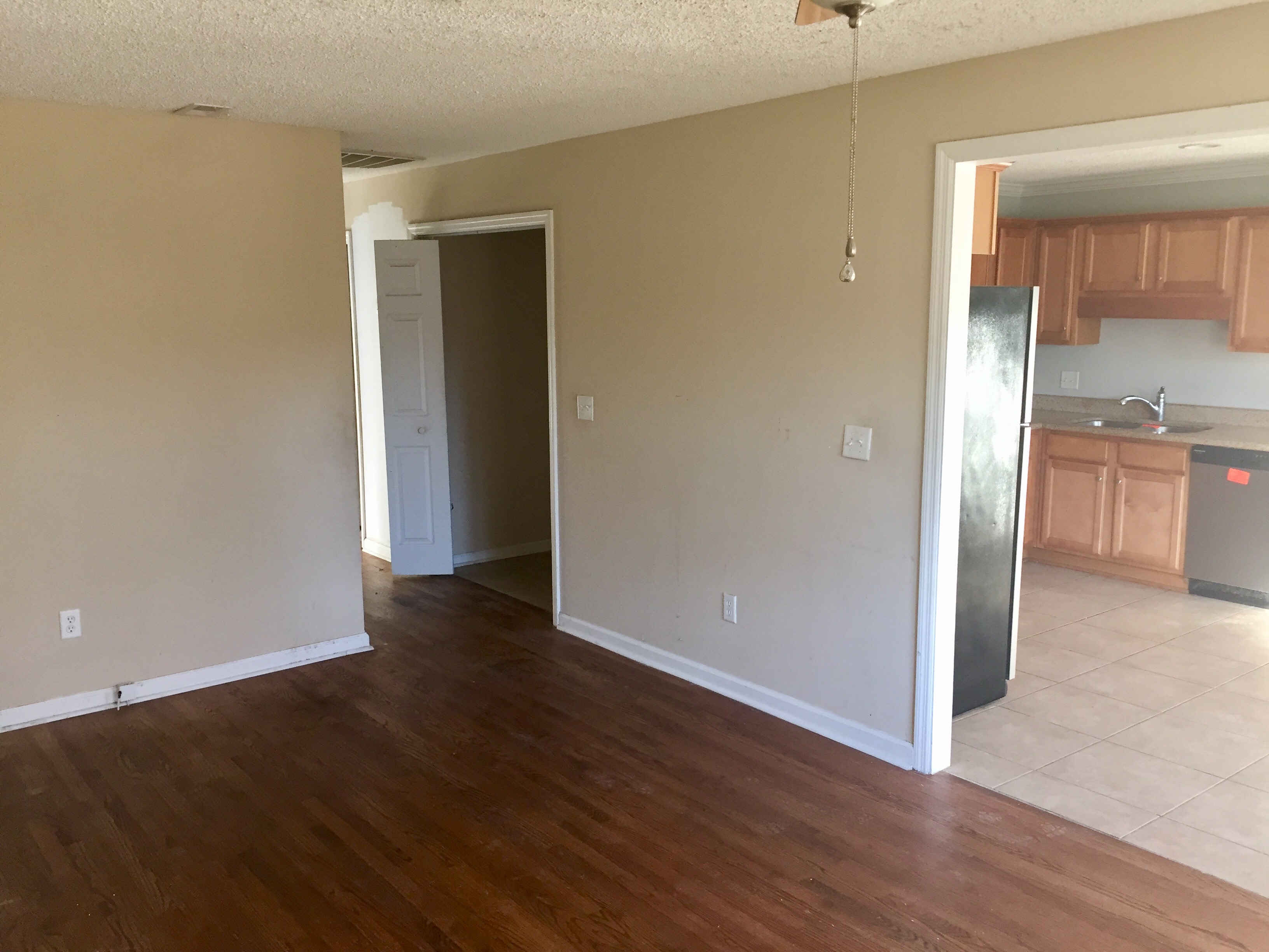 233 N Pandora DrGoose Creek, SC, 29445Berkeley County