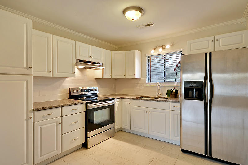111 Briarwood Circle, Goose Creek, SC 29445