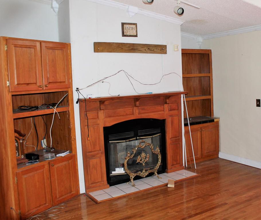 8595 Sugar Hill Road, Hollywood, SC 29449
