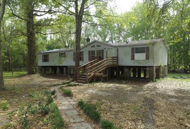 137 Catfish Court, Ridgeville, SC 29472