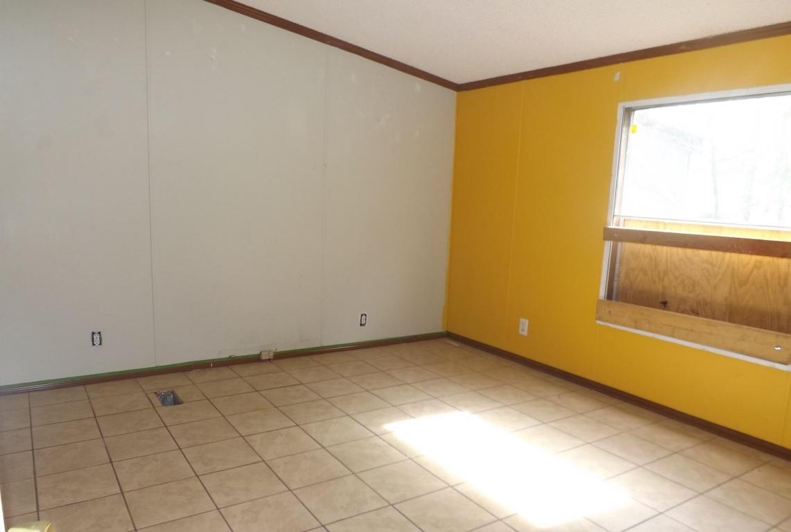 137 Catfish Court, Ridgeville, SC 29472