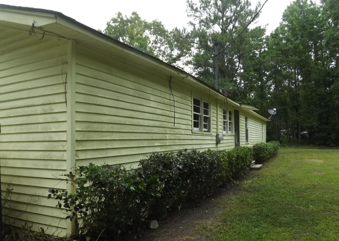 1820 Hoodtown Road, Saint Stephen, SC 29479