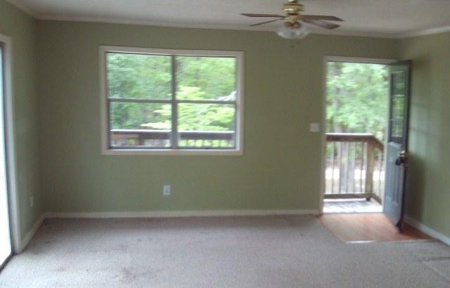 178 Hemlock Lane, Smoaks, SC 29481