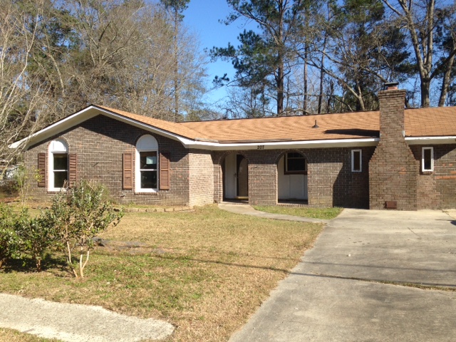 207 Farmhill DriveSummerville, SC, 29483Dorchester County