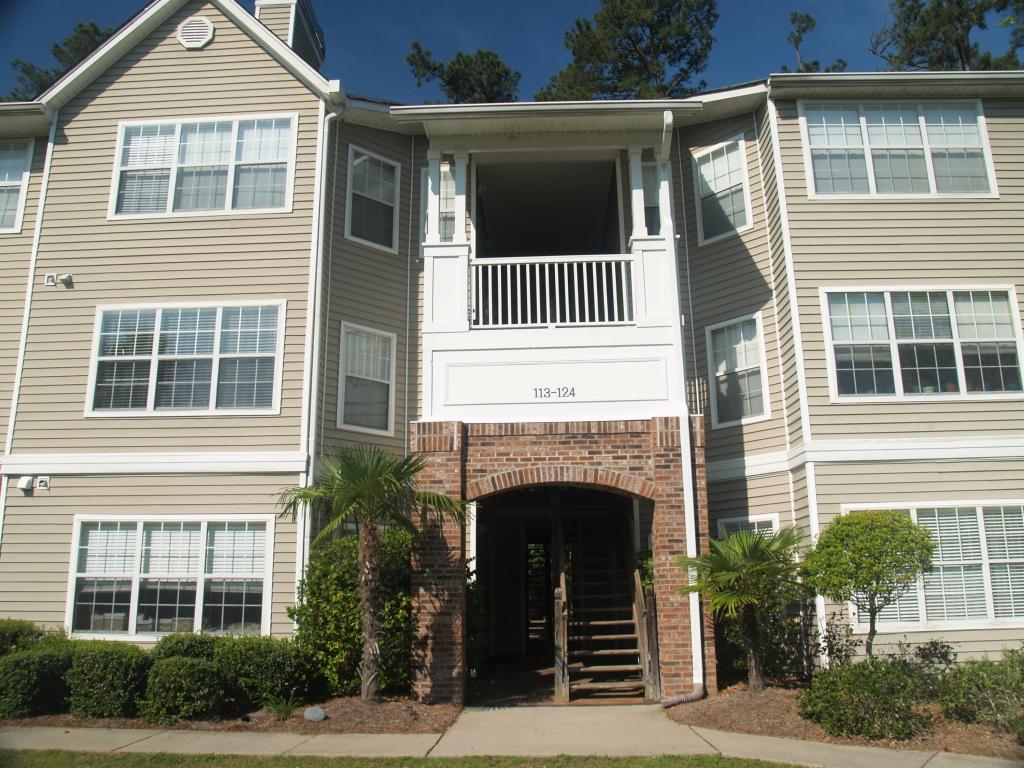 188 Midland Parkway, Summerville, SC 29485