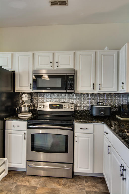 302 Chinquapin Drive, Summerville, SC 29485
