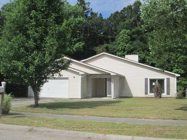 133 Iron RdSummerville, SC, 29486Berkeley County