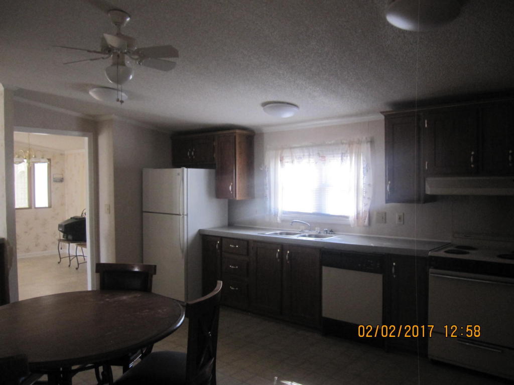 453 Cromwell, Walterboro, SC 29488