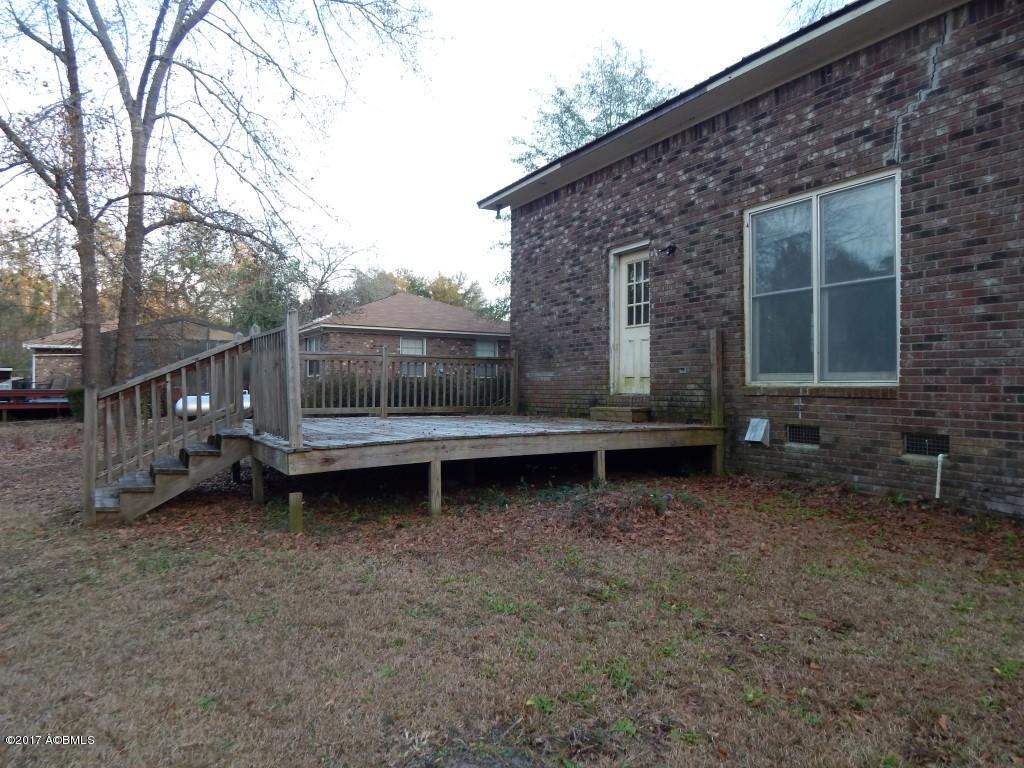 211 Wintergreen Road, Walterboro, SC 29488