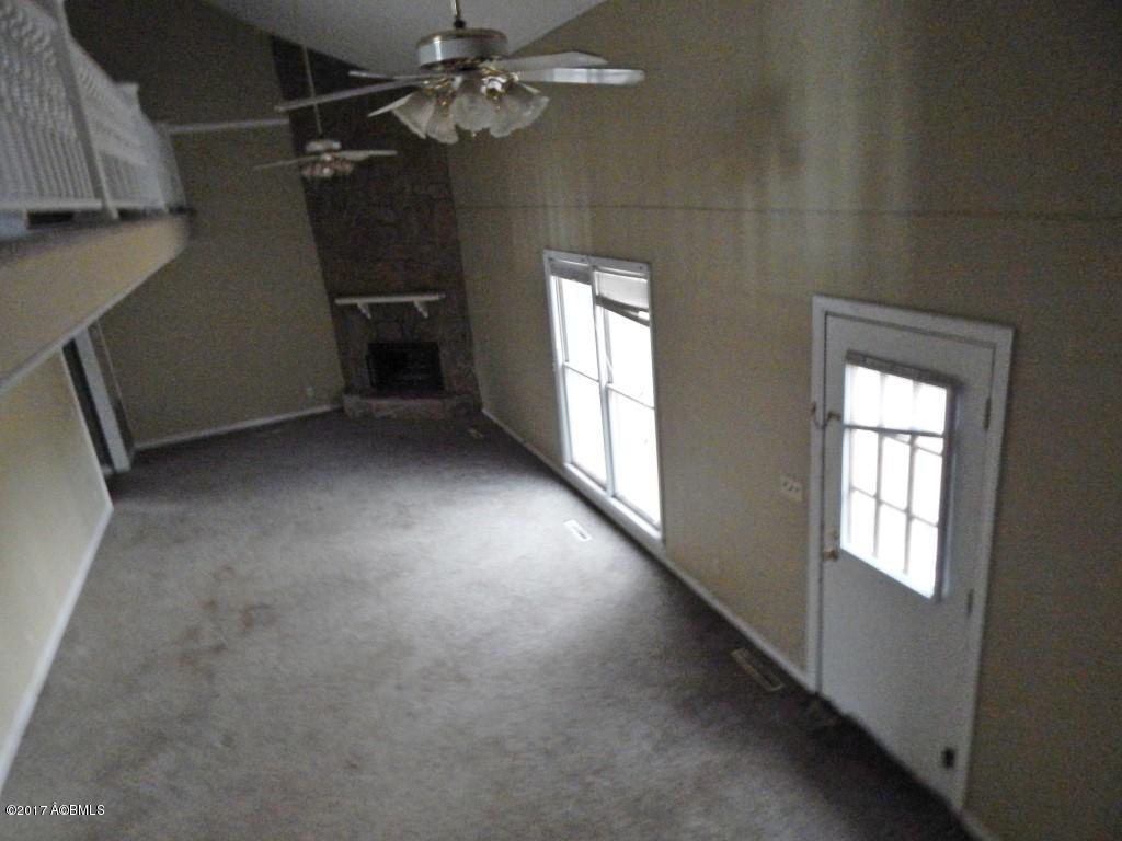 211 Wintergreen Road, Walterboro, SC 29488