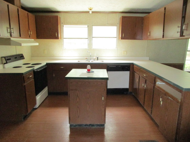 295 Walker StreetWalterboro, SC, 29488Colleton County