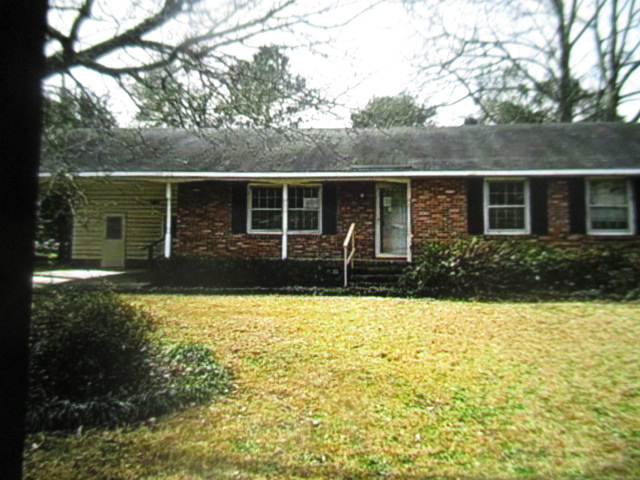 2204 W Downing StFlorence, SC, 29501Florence County