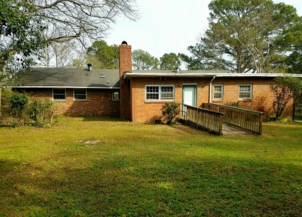 2204 W Downing StFlorence, SC, 29501Florence County