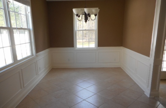 1946 Mcclellan StFlorence, SC, 29505Florence County