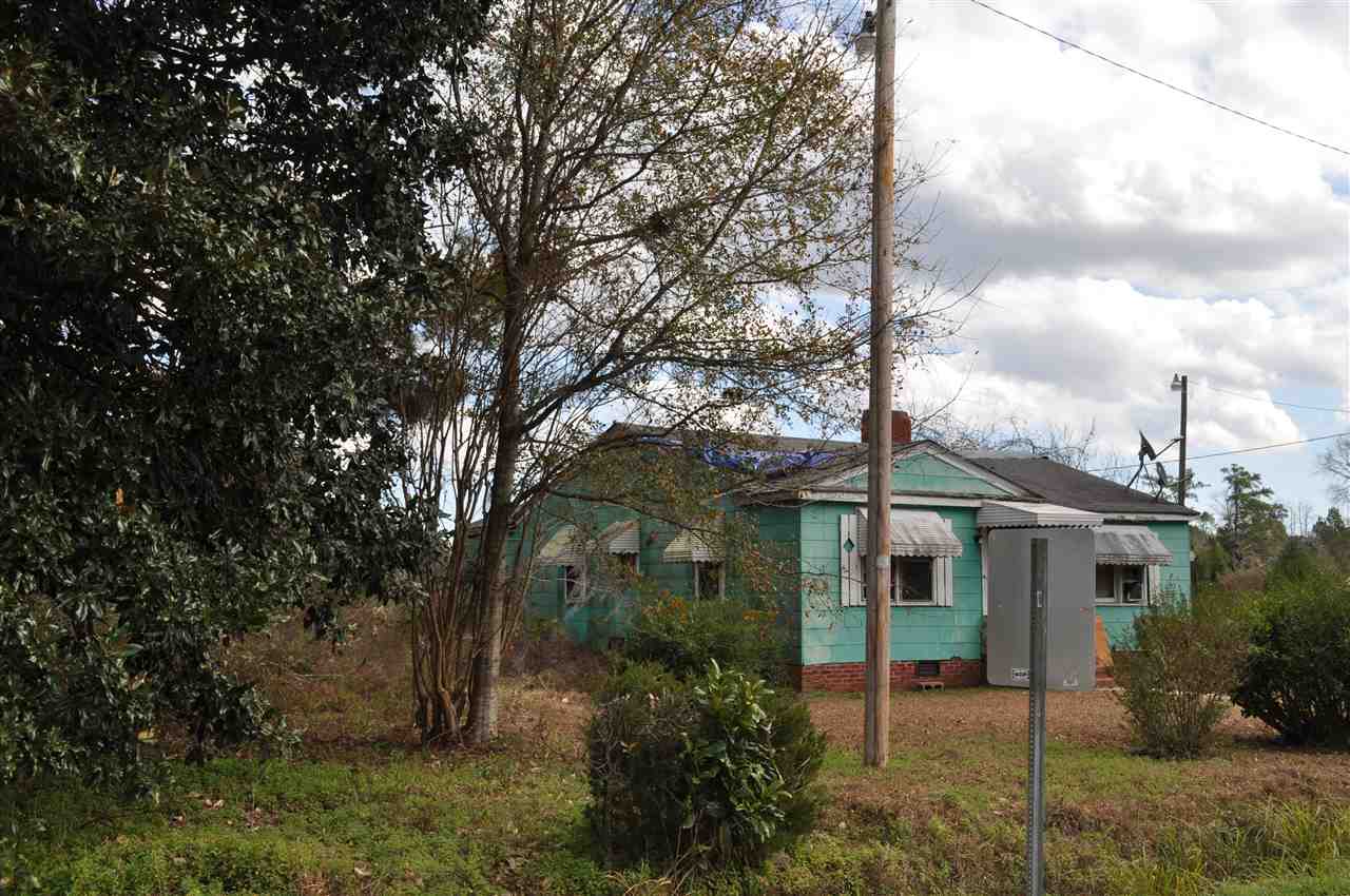 900 Bucksport Road, Conway, SC 29527