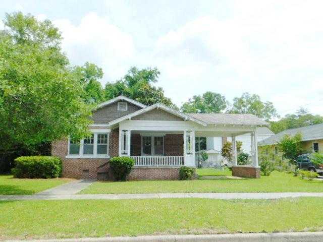 609 E HARRISON ST, Dillon, SC 29536
