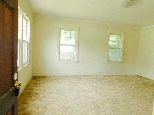 609 E HARRISON ST, Dillon, SC 29536
