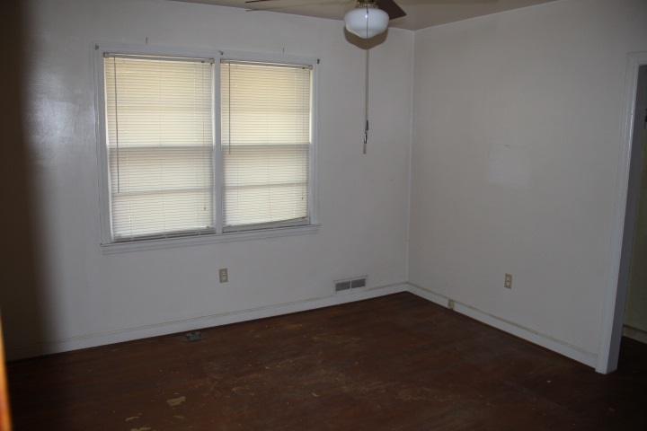 1520 S FourthST, Hartsville, SC 29550