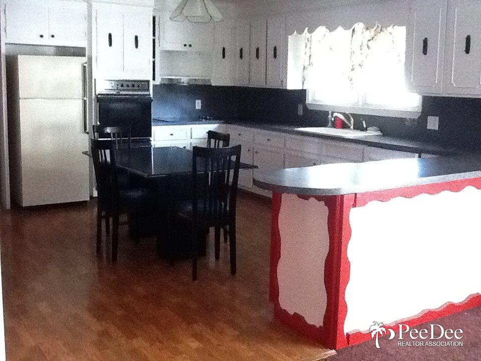 2608 Robinson View Drive, Hartsville, SC 29550
