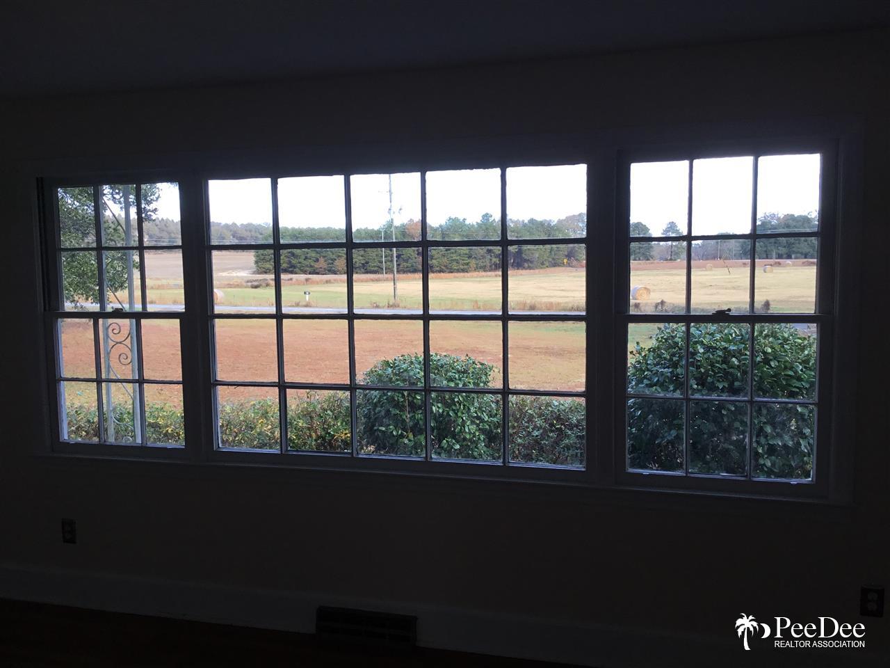 2217 Hummingbird Str, Hartsville, SC 29550