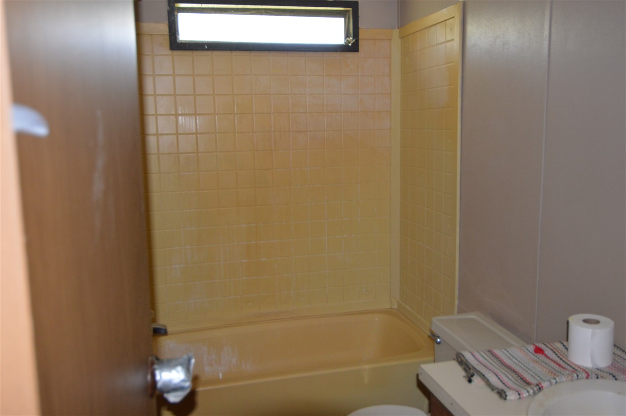 1422 Flag Street, Hartsville, SC 29550